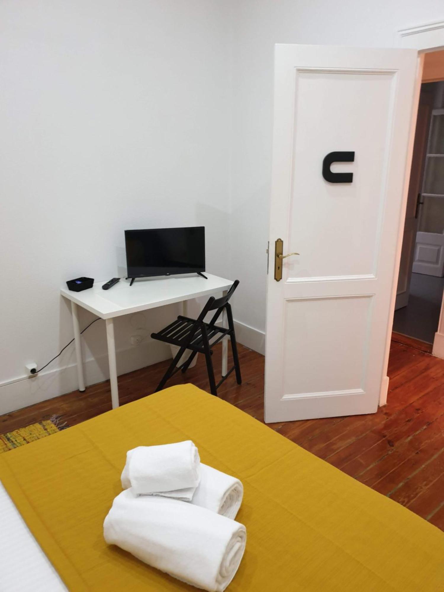 Almirante Guesthouse リスボン 部屋 写真