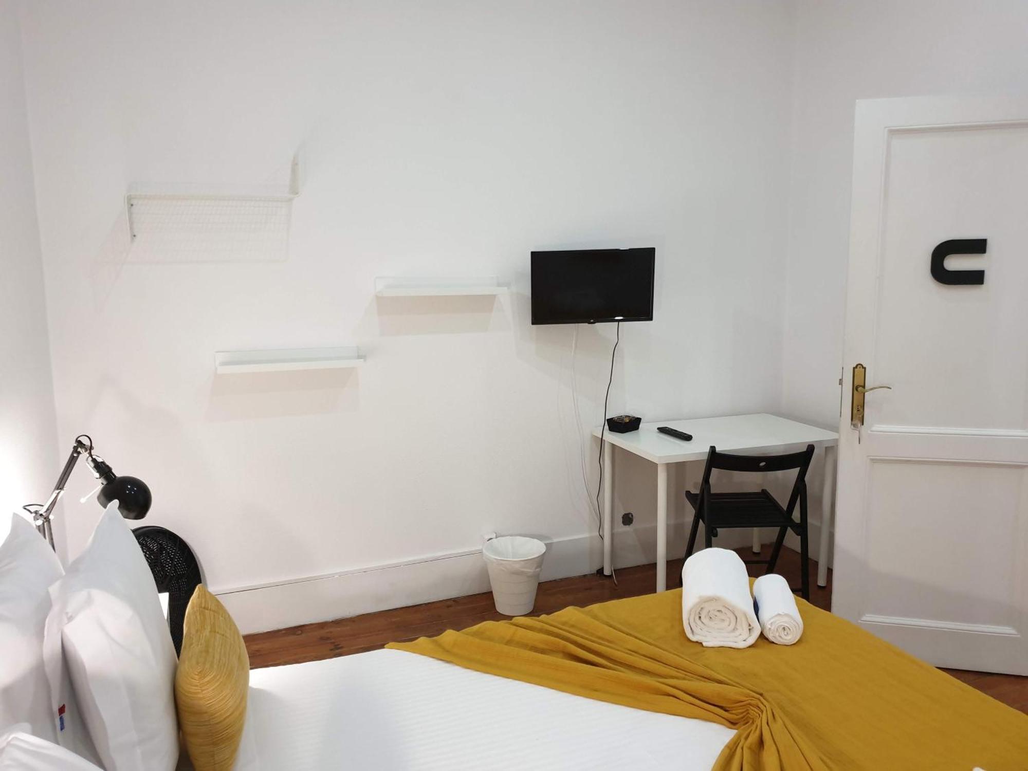 Almirante Guesthouse リスボン 部屋 写真