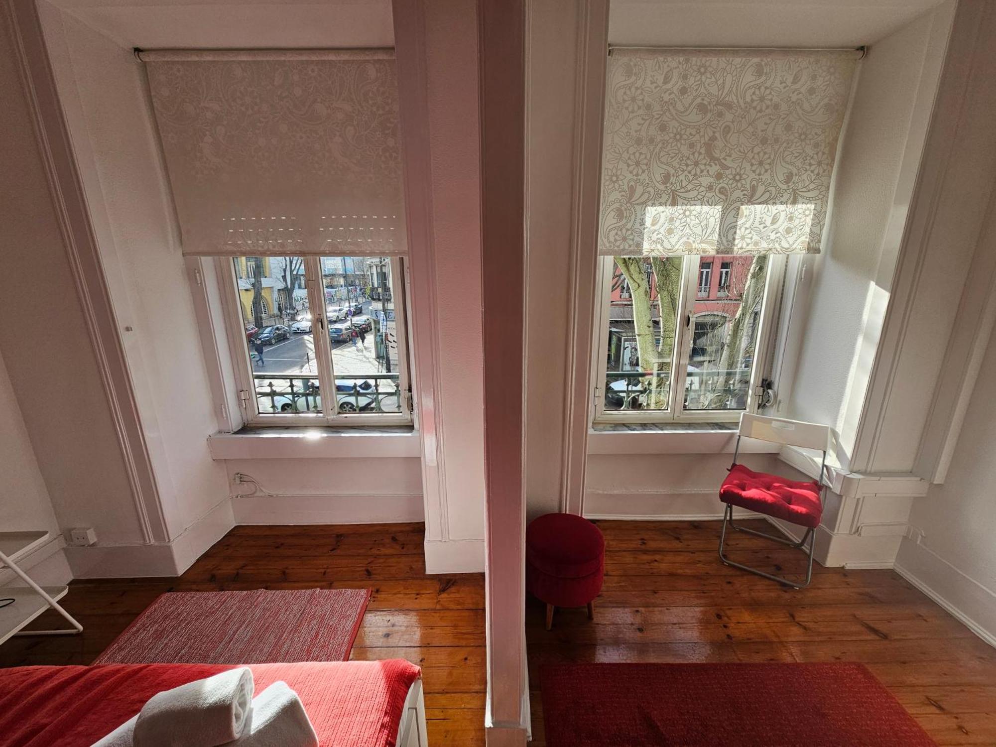 Almirante Guesthouse リスボン 部屋 写真